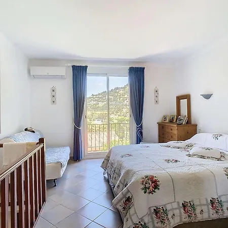 A Aiguebelle Avec Piscine Privee Et Climatisation, Pres De La - Fr-1-308-190 Villa Le Lavandou