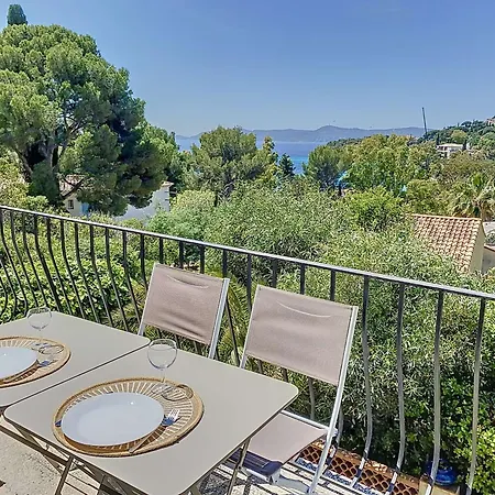 Villa A Aiguebelle Avec Piscine Privee Et Climatisation, Pres De La - Fr-1-308-190